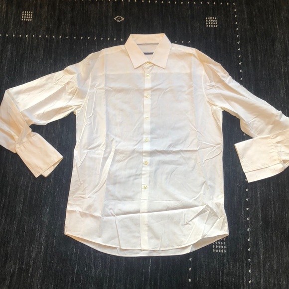 Elie Tahari Other - Elie Tahari white button down